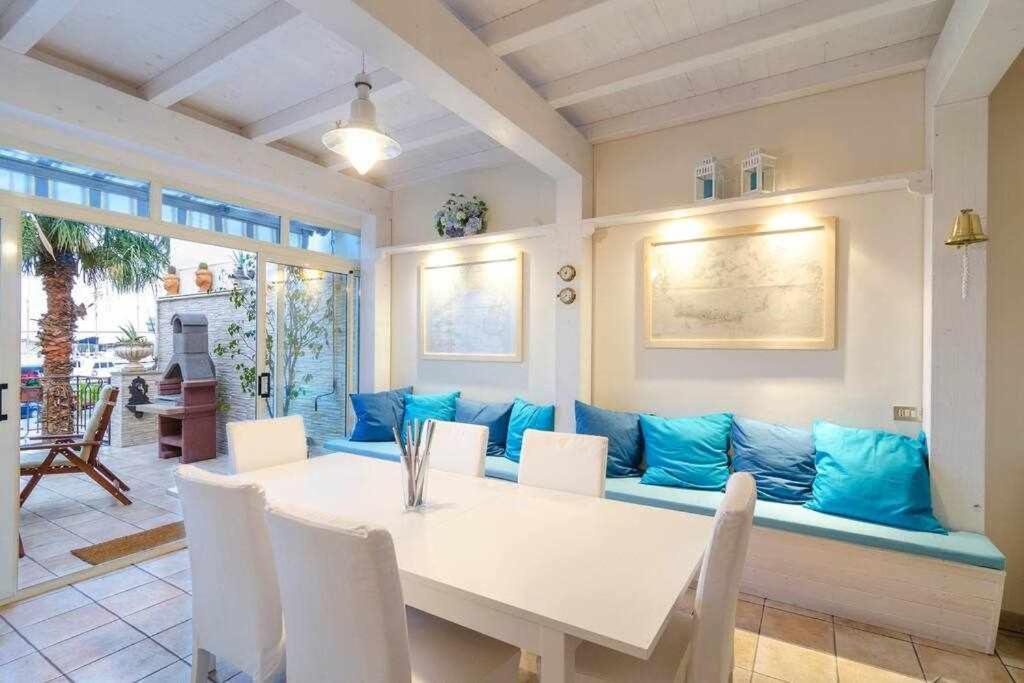 Casa Delle Zammare Fronte Mare Centro Storico Βίλα Riposto Εξωτερικό φωτογραφία
