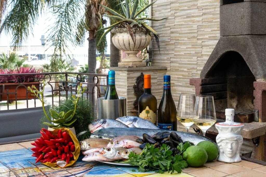 Casa Delle Zammare Fronte Mare Centro Storico Βίλα Riposto Εξωτερικό φωτογραφία