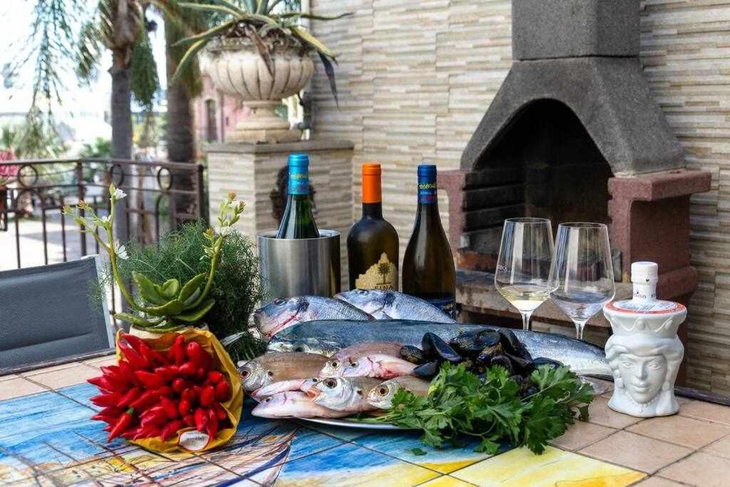 Casa Delle Zammare Fronte Mare Centro Storico Βίλα Riposto Εξωτερικό φωτογραφία